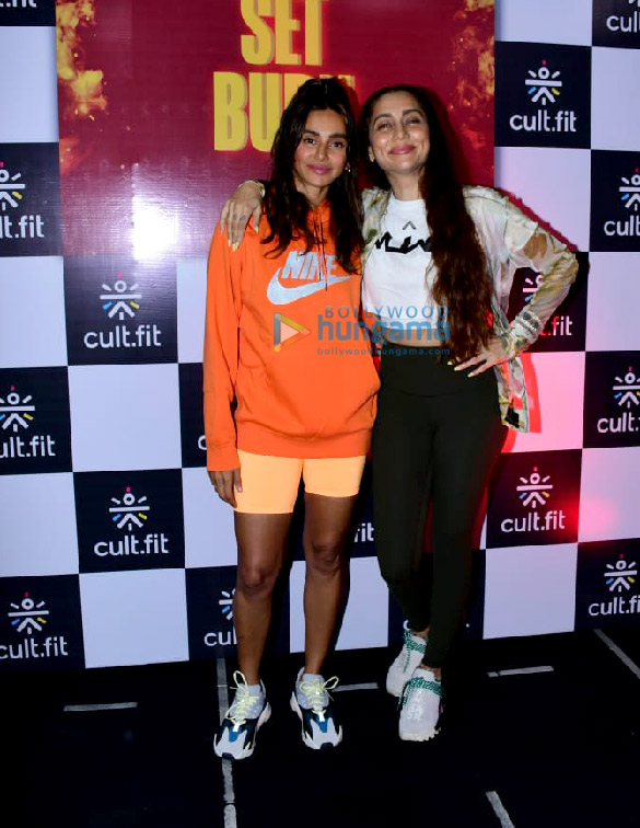 Photos: Shibani Dandekar and Anusha Dandekar snapped at Cult Fitness launch event Photos: Shibani Dandekar and Anusha Dandekar snapped at Cult Fitness launch event