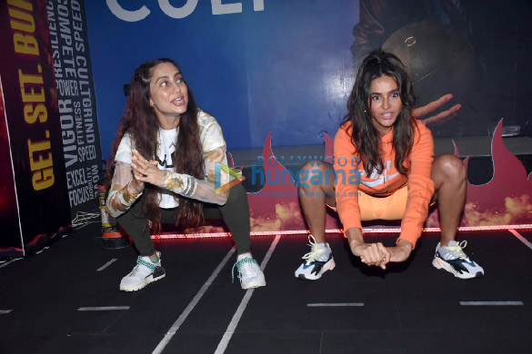 photos shibani dandekar and anusha dandekar snapped at cult fitness launch event 4