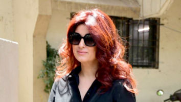 Photos: Twinkle khanna snapped at Kromakay salon in Juhu
