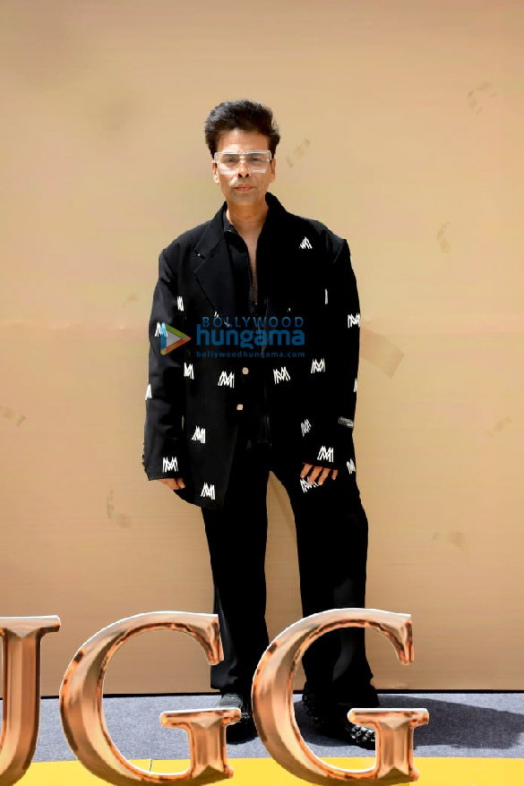 photos varun dhawan kiara advani anil kapoor and neetu kapoor arrive for the trailer launch of their film jugjugg jeeyo 18
