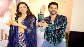 Photos: Varun Dhawan and Kiara Advani snapped promoting JugJugg Jeeyo