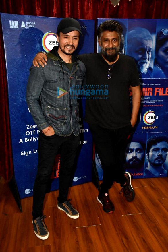 photos vivek agnihotri darshan kumaar and others at the special screening of the kashmir files in indian sign language in mumbai 1