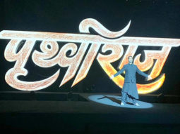 Prithviraj Trailer launch: Akshay Kumar makes a stunning entry at event; lights up the stage unveiling the trailer