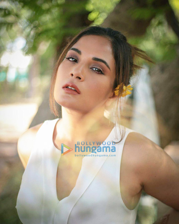 richa chadha 8 2