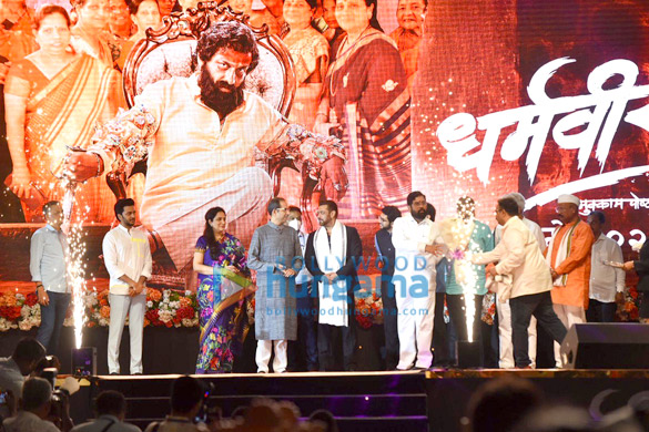 salman khan uddhav thackeray aditya thackeray and others snapped promoting the marathi film dharmaveer 10