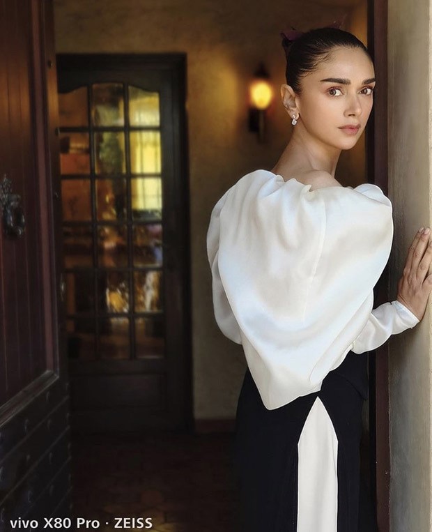 Aditi Rao Hydari embraces puff sleeve trend in stylish Avaro Figlio jumpsuit at Cannes 2022