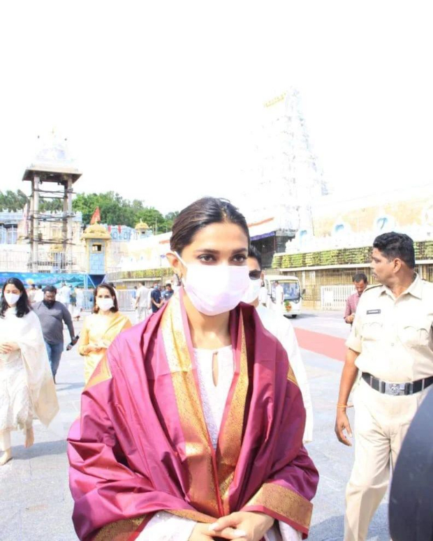Deepika Padukone and father Prakash Padukone visit Tirupathi to seek blessings, see pictures