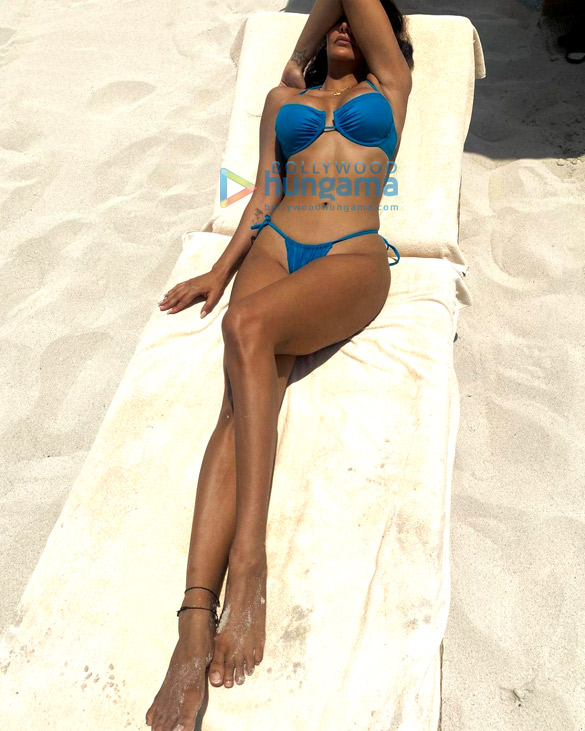 esha gupta 145