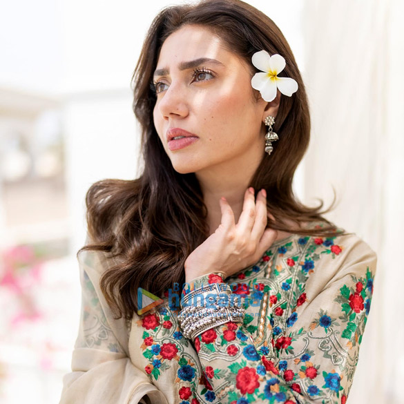 mahira khan 1 4