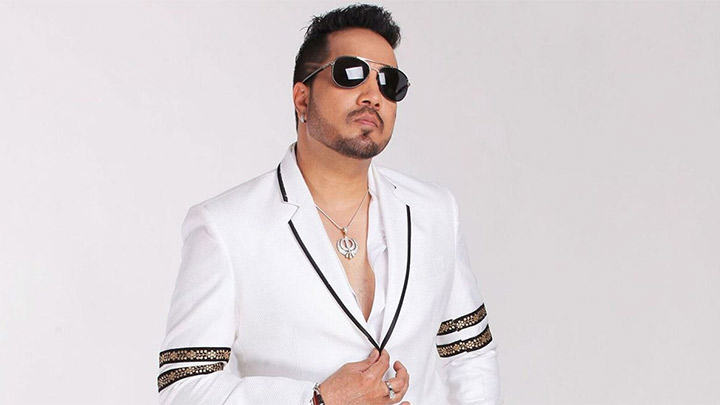 Mika on not celebrating birthday amidst KK & Sidhu Moosewala’s demise: “Sab bohot excited the but…” Mika on not celebrating birthday amidst KK & Sidhu Moosewala’s demise: “Sab bohot excited the but…”