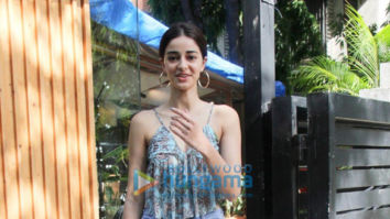 Photos: Ananya Panday and Shanaya Kapoor spotted at Mizu in Bandra