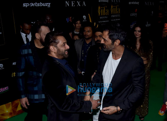 photos celebs grace iifa awards 2022 green carpet and iifa rocks in abu dhabi 7