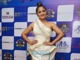 Photos: Celebs grace the sixth edition of Power Brands: Bollywood Film Journalist’s Awards