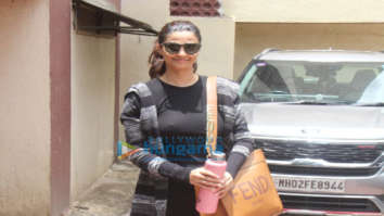 Photos: Daisy Shah spotted at a Pilates studio