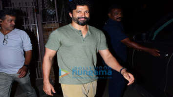 Photos: Farhan Akhtar spotted at a dubbing studio in Bandra