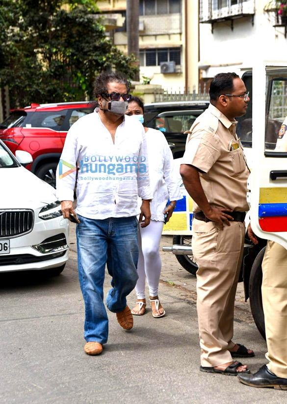 photos hariharan and raghav sachar visit late singer k ks residence 1