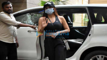 Photos: Malaika Arora snapped in Bandra