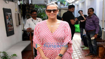 Photos: Neha Dhupia spotted in Bandra