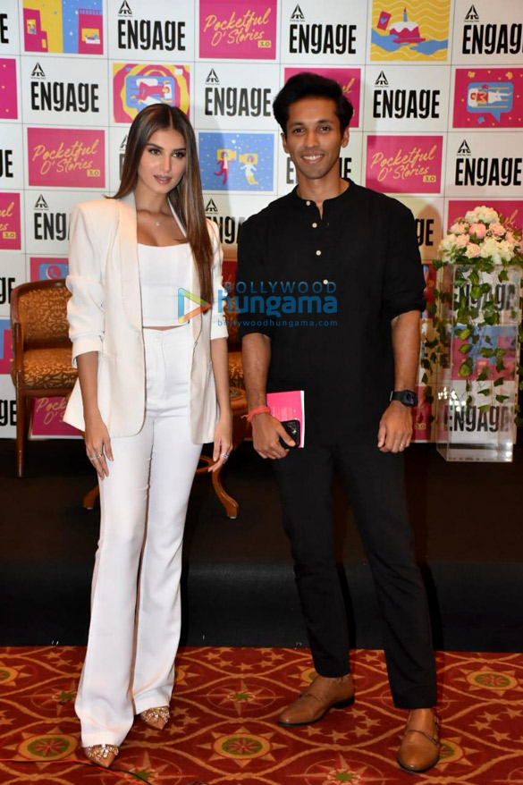 photos tara sutaria launches durjoy dattas book pocketful ostories at itc grand central parel in mumbai 4