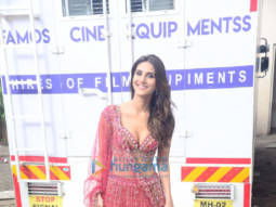 Photos: Vaani Kapoor snapped at Mehboob Studios in Bandra