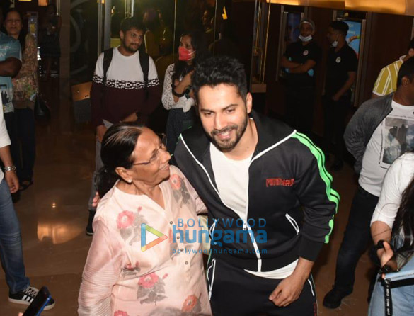 photos varun dhawan greets fans after jugjugg jeeyo release at pvr juhu 5