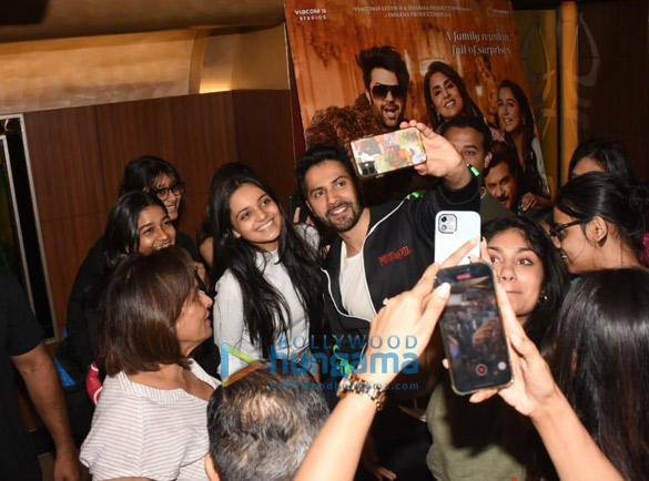 photos varun dhawan greets fans after jugjugg jeeyo release at pvr juhu 6