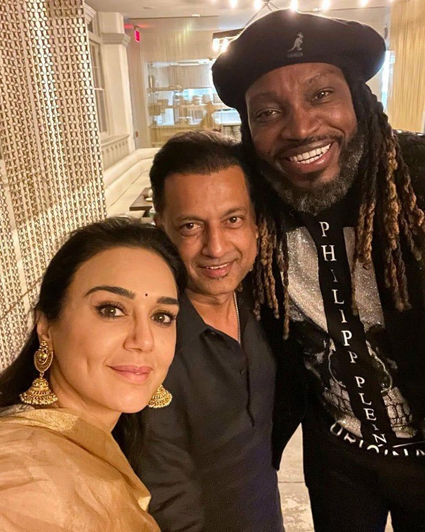 Punjab Kings co-owner Preity Zinta bumps into cricketer Chris Gayle in the US, see photos Punjab Kings co-owner Preity Zinta bumps into cricketer Chris Gayle in the US, see photos