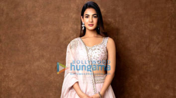 Celeb Photos Of Sonal Chauhan