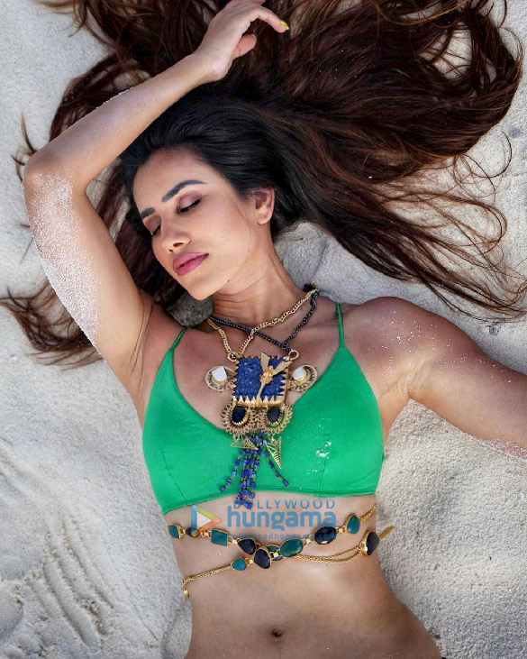 sonnalli seygall 00 2 2