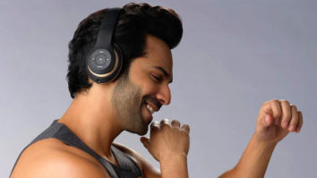 Celebrity Photos of Varun Dhawan