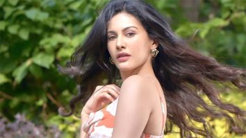 Can’t get our eyes off Amyra Dastur’s shimmery glow