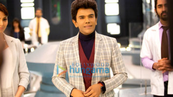 Movie Stills Of The Movie Dr. S – The Legend