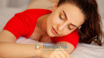 Celebrity Photos of Elli AvrRam