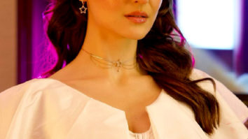 Celeb Photos Of Elli AvrRam