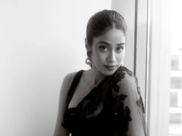 Janhvi Kapoor looks sizzling hot in black saree