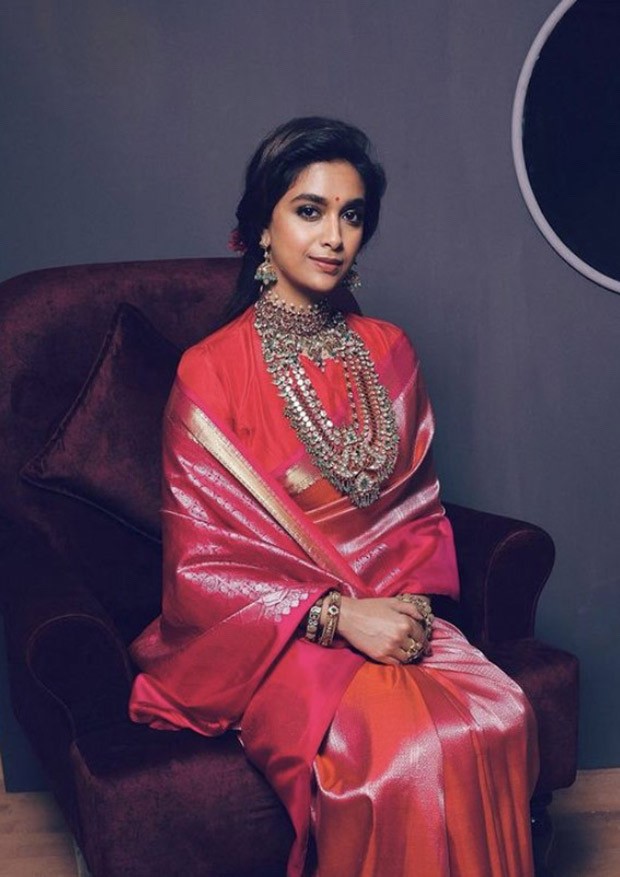 Keerthy Suresh glams up like a pro in red saree for Joyalukkas jewellery campaign