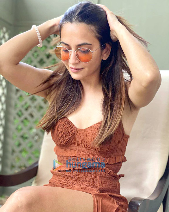 kriti kharbanda 34