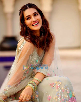 Celebrity Photos of Kriti Sanon