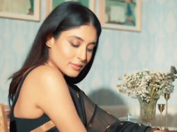 Kritika Kamra looks absolutely divine in a black and gold saree