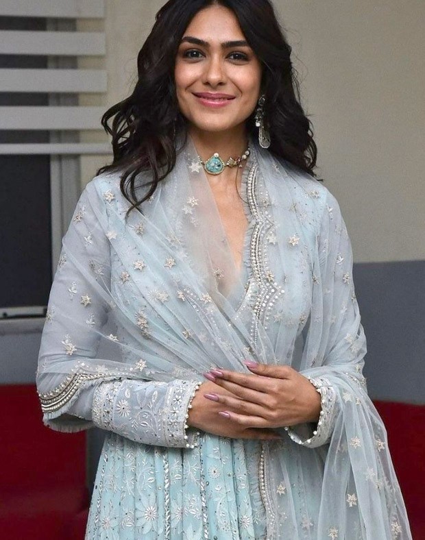 Mrunal Thakur shines bright in blue anarkali suit as she promotes Sita Ramam with Dulquer Salman in Hyderabad