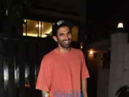 Photos: Aditya Roy Kapur snapped outside a clinic in Bandra