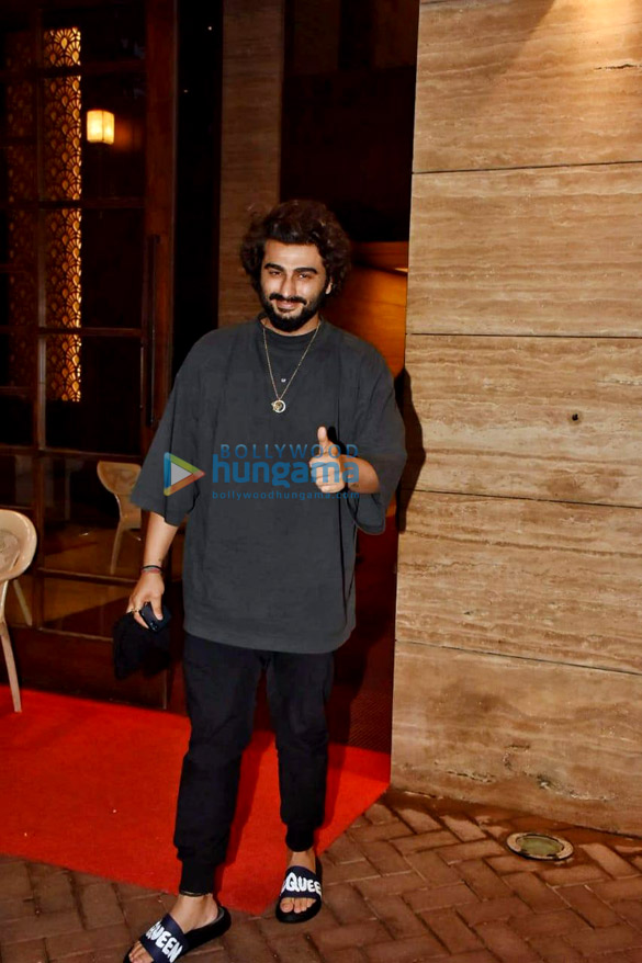 Photos: Arjun Kapoor snapped at Malaika Arora’s house in Bandra