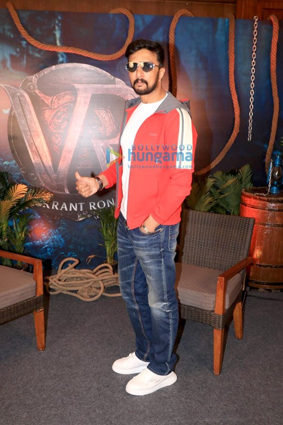 Photos: Kichcha Sudeepa snapped promoting his film Vikrant Rona in Juhu