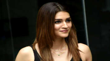 Photos: Kriti Sanon snapped in Andheri