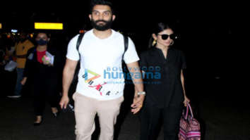 Photos: Mouni Roy snapped with her husband at the Mumbai airport