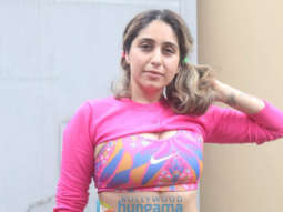 Photos: Neha Bhasin snapped in Bandra