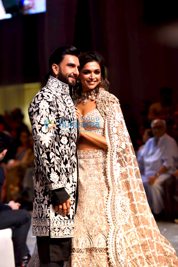 Photos: Ranveer Singh, Deepika Padukone, Shabana Azmi and others grace the red carpet of Manish Malhotra’s Mijwan Couture show Photos: Ranveer Singh, Deepika Padukone, Shabana Azmi and others grace the red carpet of Manish Malhotra’s Mijwan Couture show