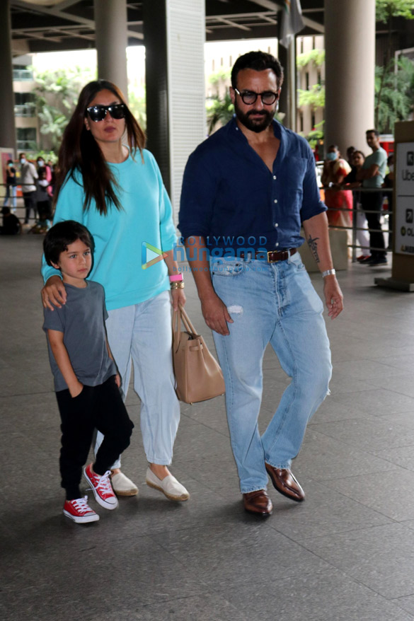 photos saif ali khan kareena kapoor khan taimur ali khan and kriti sanon snapped at the airport 1