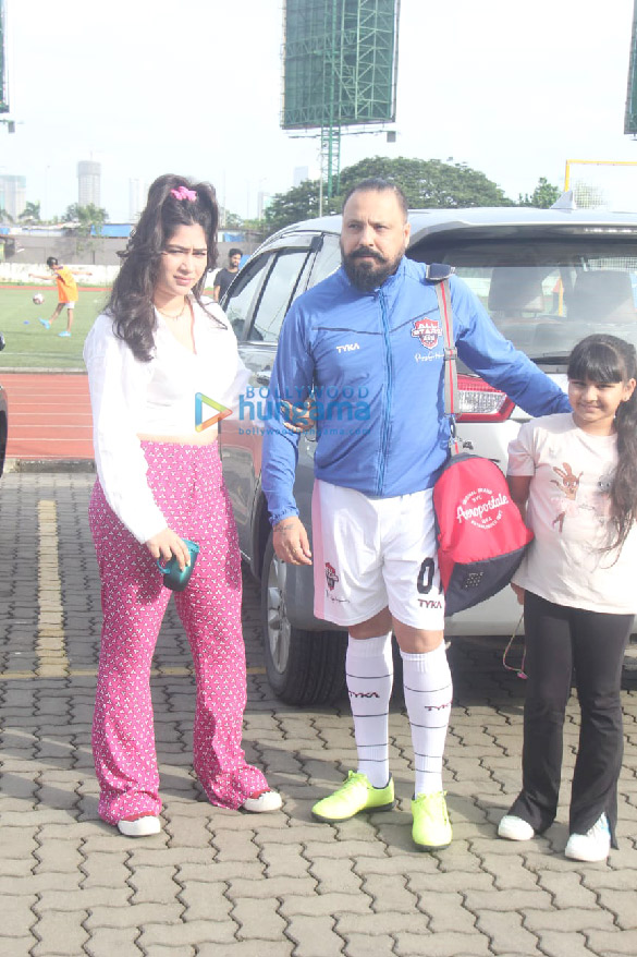 photos tiger shroff zaid darbar and others snapped at an all star football match 5