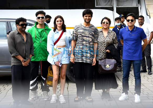Photos: Vijay Deverakonda, Ananya Panday, Karan Johar and others snapped at Kalina private airport Photos: Vijay Deverakonda, Ananya Panday, Karan Johar and others snapped at Kalina private airport
